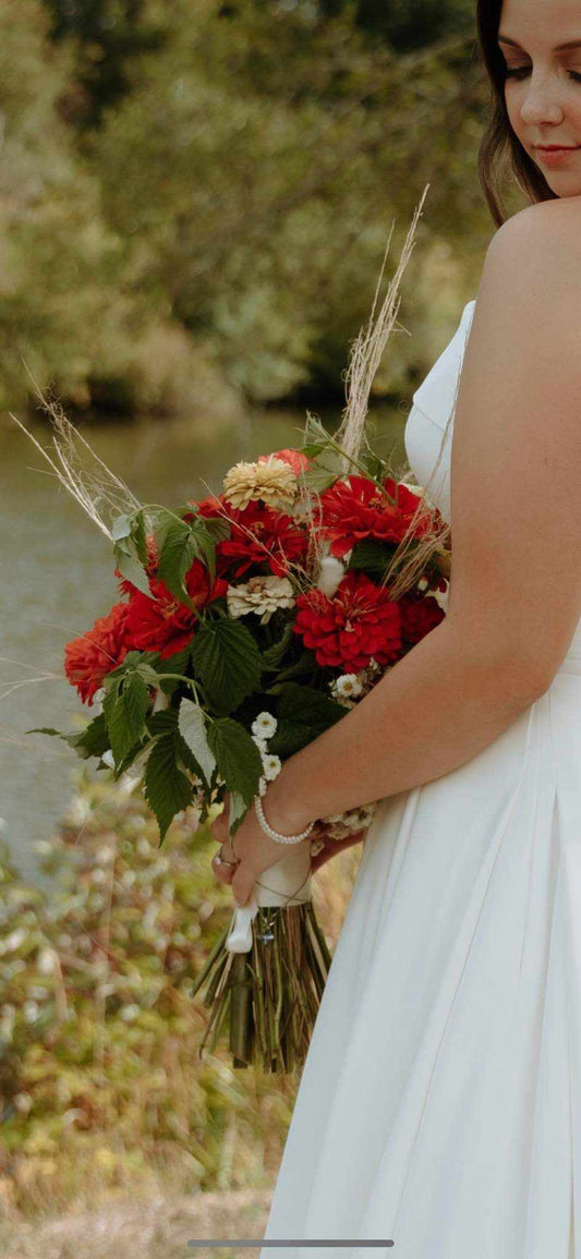 Wedding in red and white